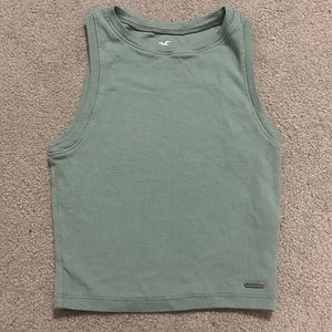 Hollister cropped tank